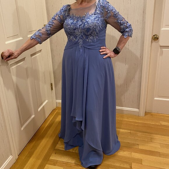 Formal Gown - Picture 2 of 4